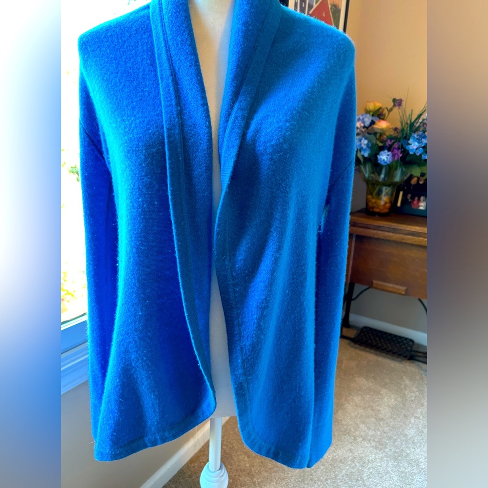 Lilly Pulitzer cashmere duster with ruffle back